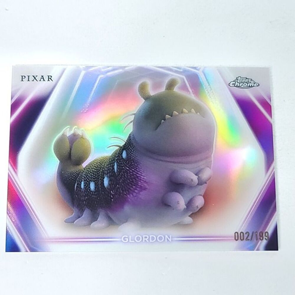 Glordon Topps 2026 Disney Neon Holo Chrome Refractor Limited 002/199 CNE